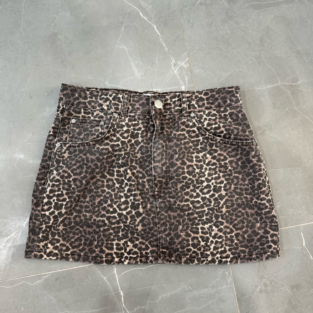 Pull&Bear Cheetah Skirt
